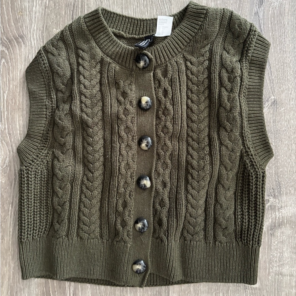 H&M Dark Green Cable Knit Buttoned Cardigan vest